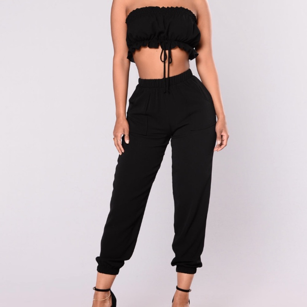 Fashion Nova Have Fun Black High Rise Joggers